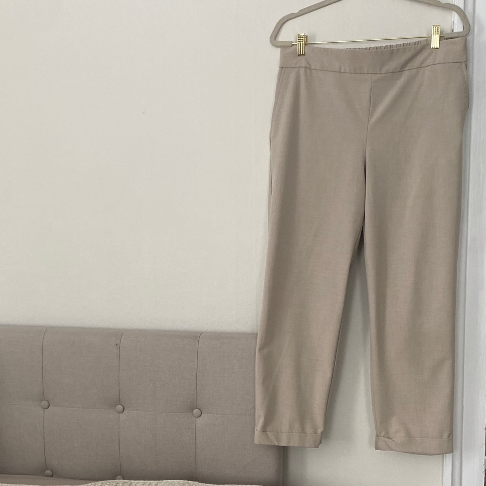 Rachel Zoe Light Tan Pants with cuff and pockets like new